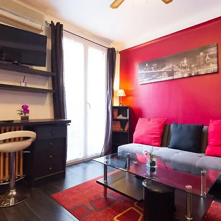 Le Stud Apartment